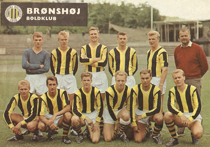 Brønshøj Boldklub fra Dansk Familieblad nr. 39, 1964 (foto:  A. Petersen)