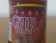 Kvass, på litauisk også kaldet gira, kvikker bestandig
